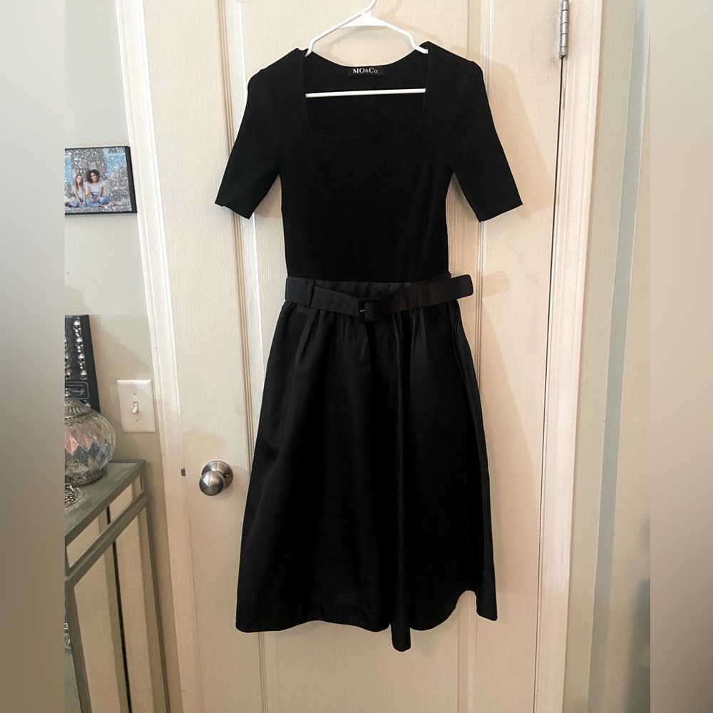 Mo & Co Midi Dress